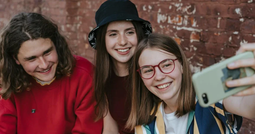 Teens on Social Media – An Instagram Safety Guide for Parents